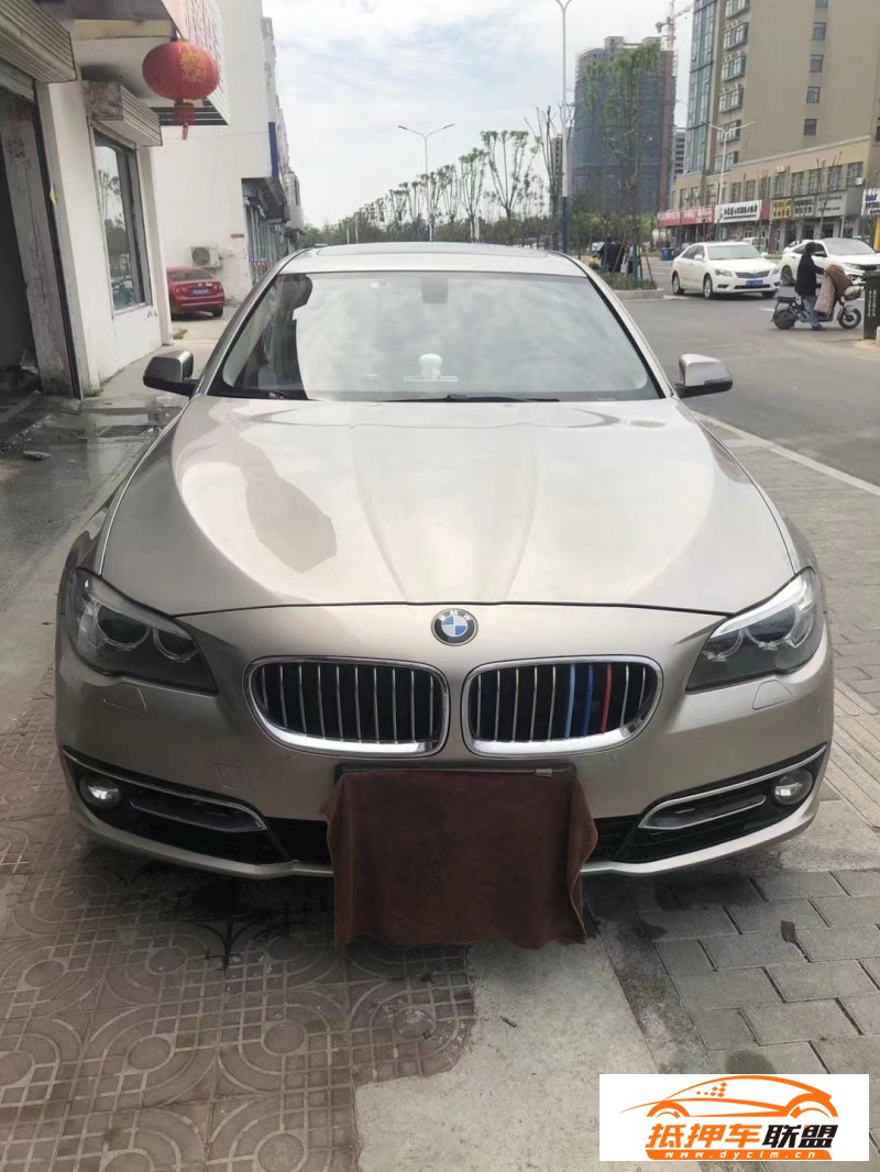  16年寶馬5系轎車 