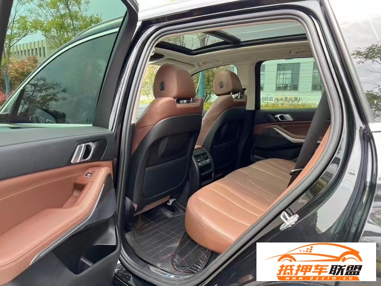  22年寶馬X5SUV 