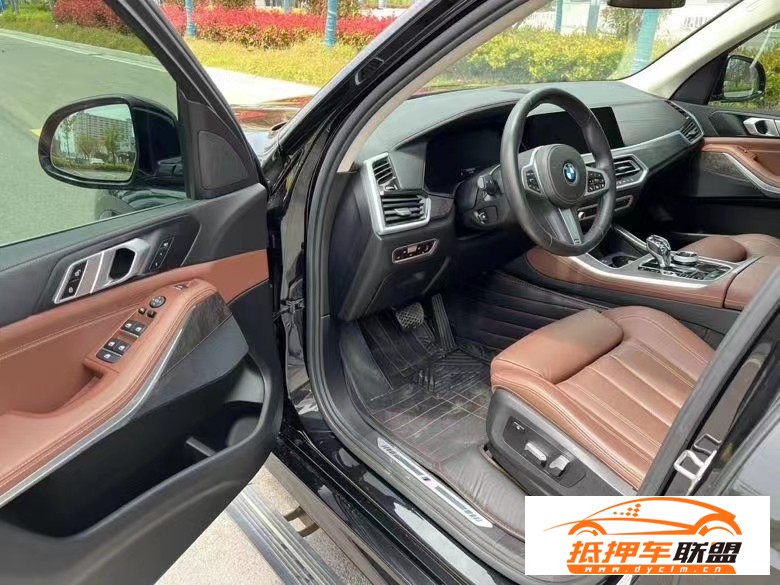  22年寶馬X5SUV 