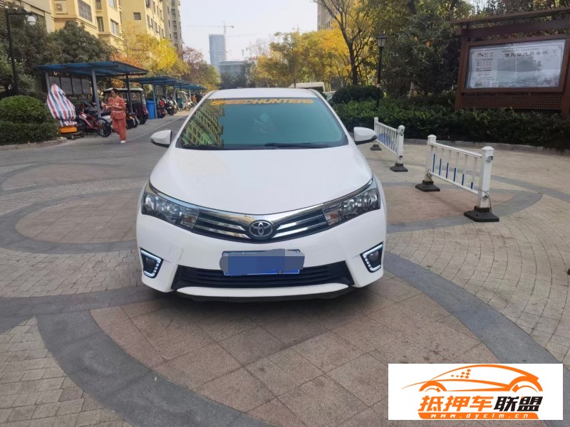  17年豐田卡羅拉轎車 