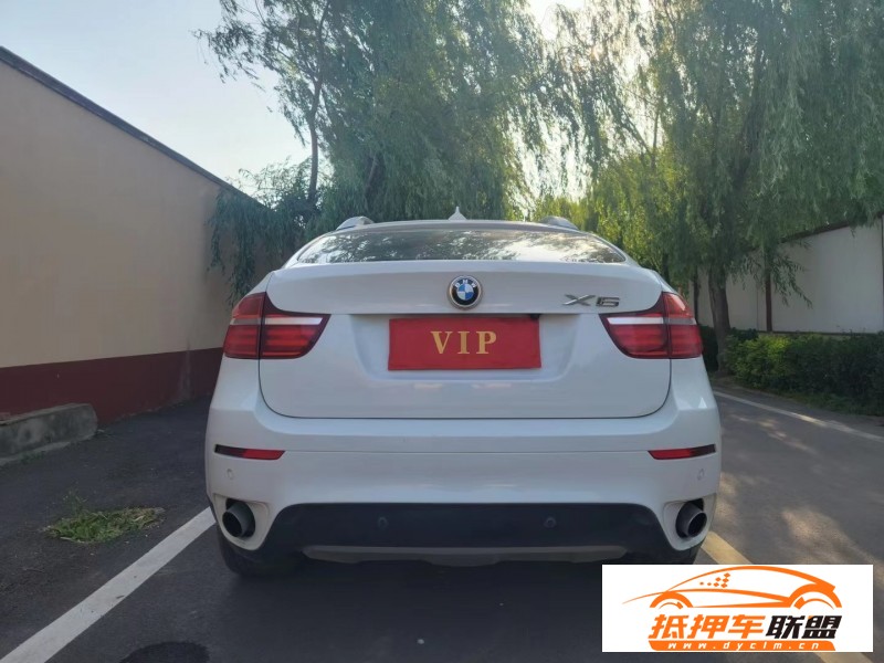  13年寶馬X6轎車 