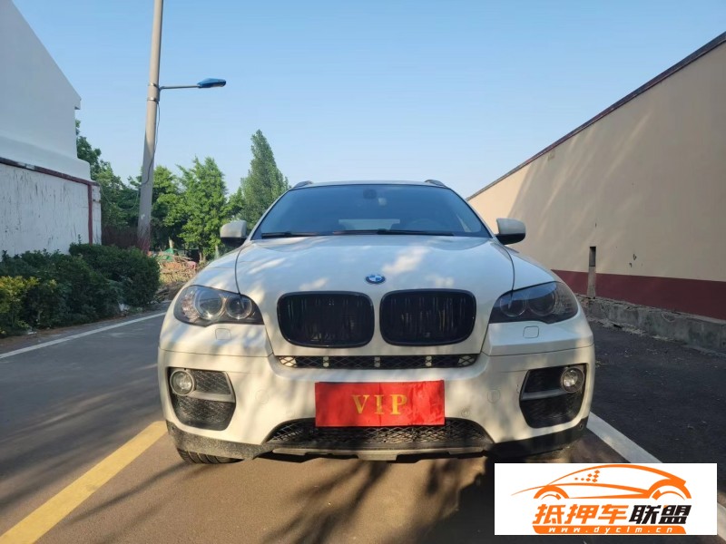  13年寶馬X6轎車 