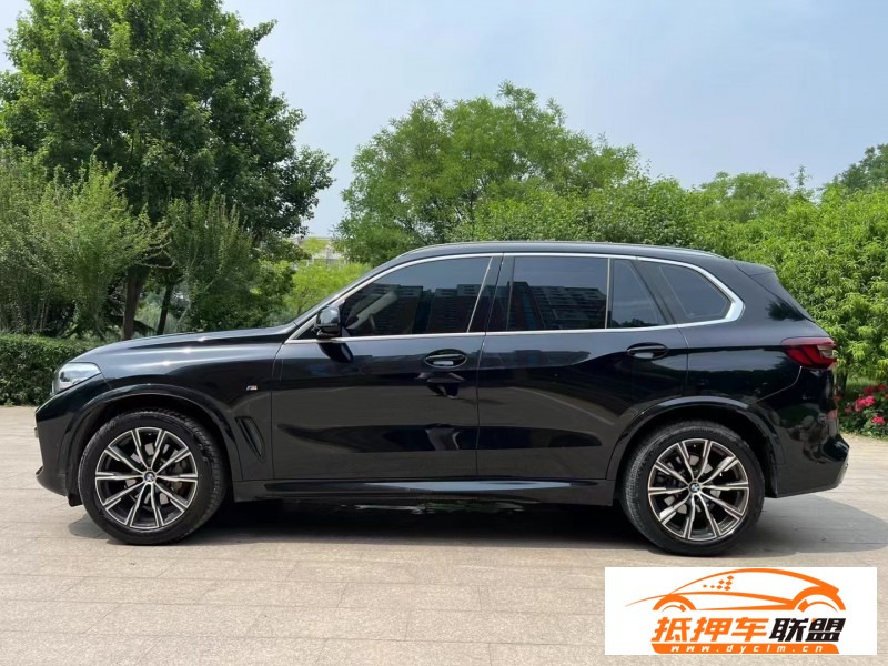  21年寶馬X5轎車 