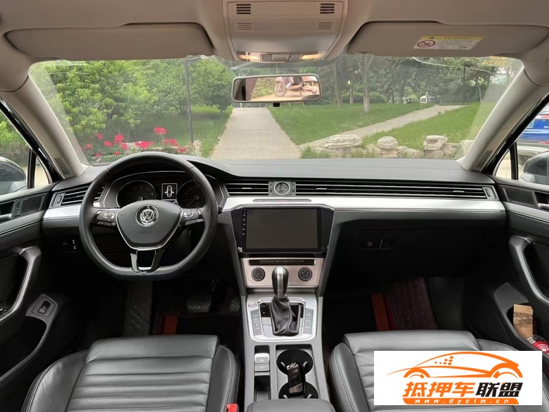  18年大眾邁騰轎車 