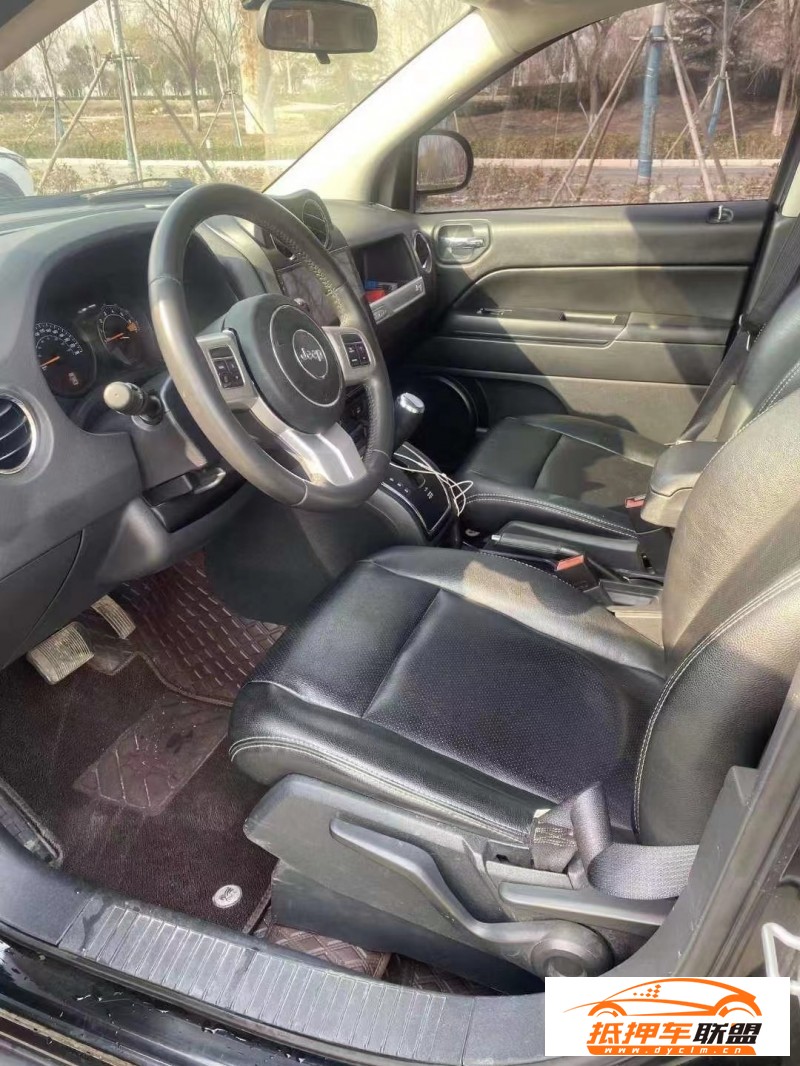  17年Jeep指南者SUV 