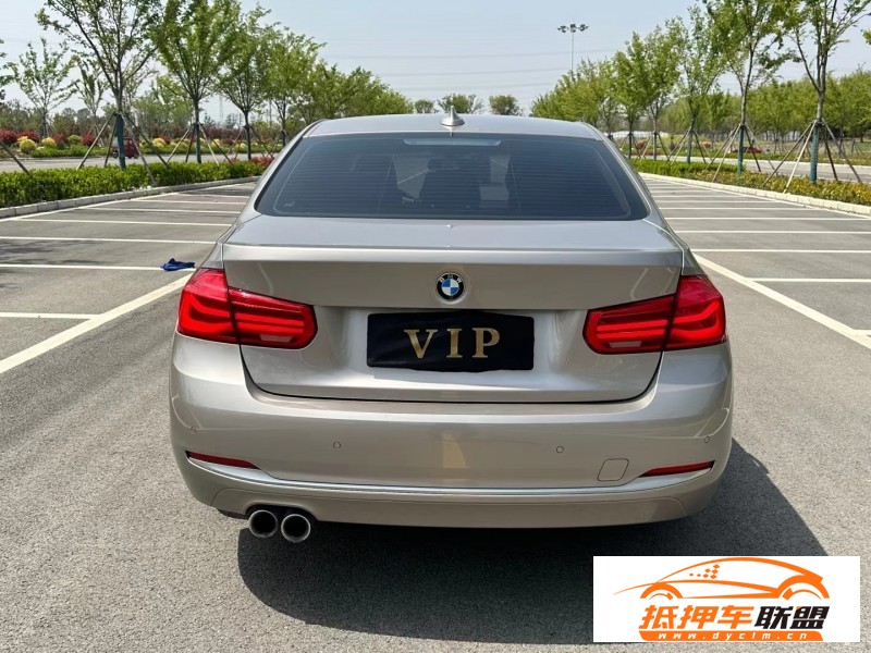  19年寶馬3系轎車 