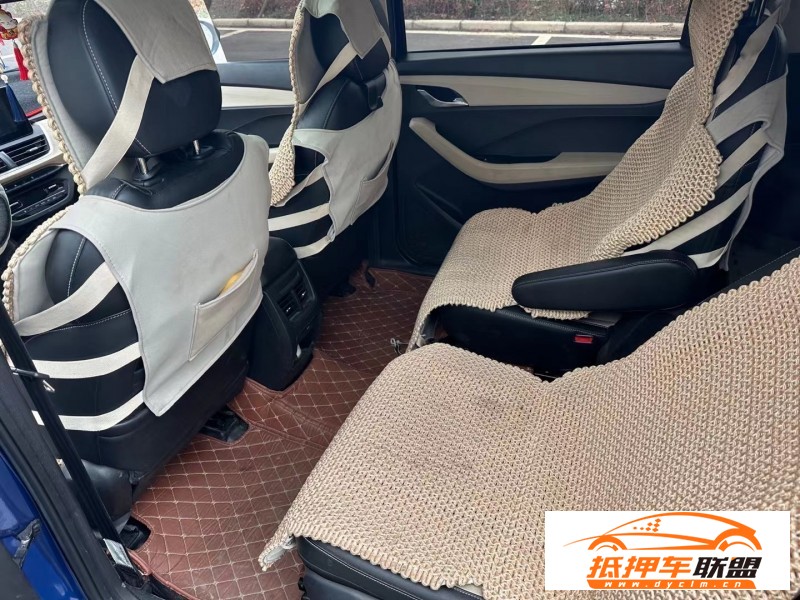  18年寶駿寶駿360SUV 