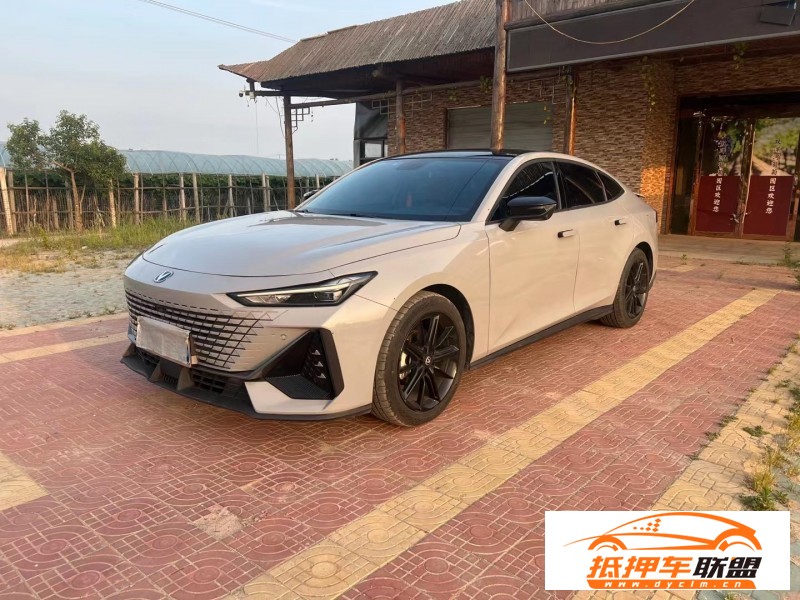  22年長(zhǎng)安長(zhǎng)安UNI轎車(chē) 