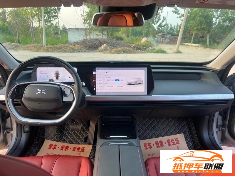  22年小鵬汽車P7轎車 