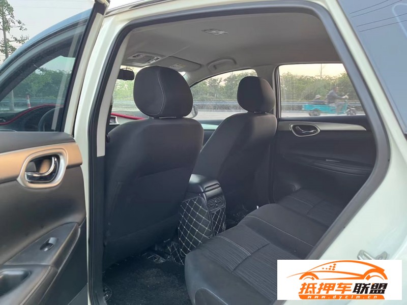  21年日產(chǎn)軒逸轎車 
