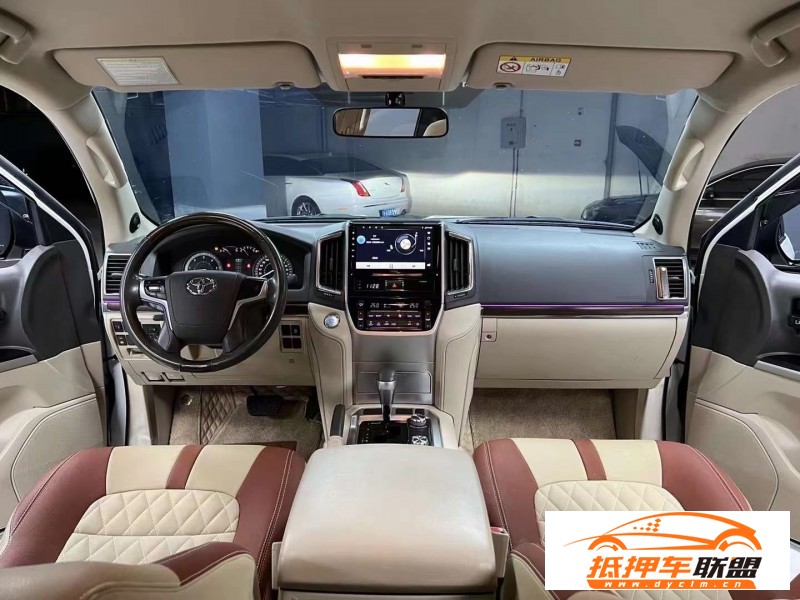  20年豐田蘭德酷路澤轎車(chē) 