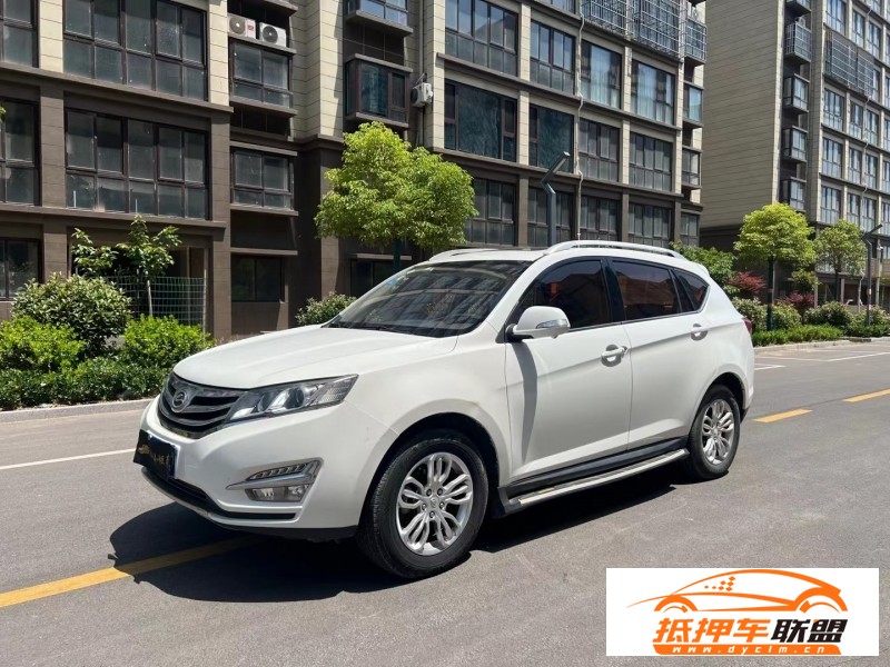  17年陸風(fēng)X5轎車 
