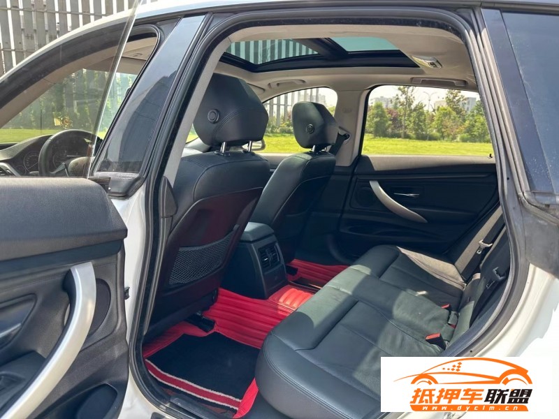  14年寶馬3系轎車 
