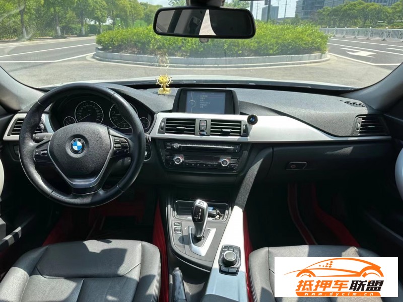  14年寶馬3系轎車 