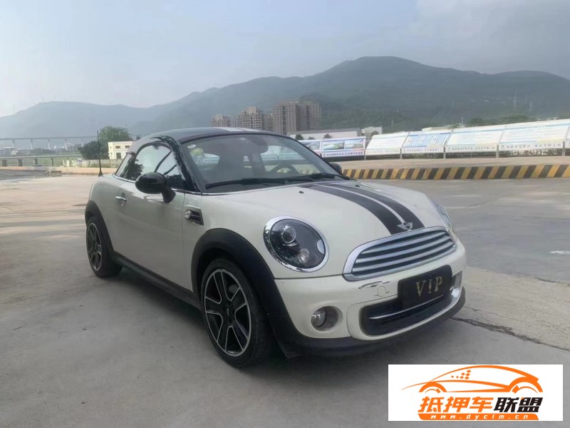  14年寶馬MINI轎車 