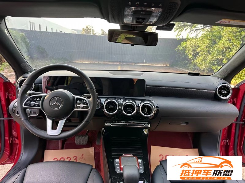 20年奔馳A轎車 