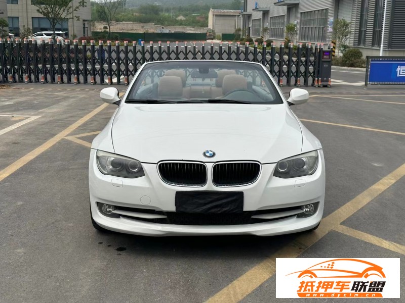  11年寶馬3系轎車 