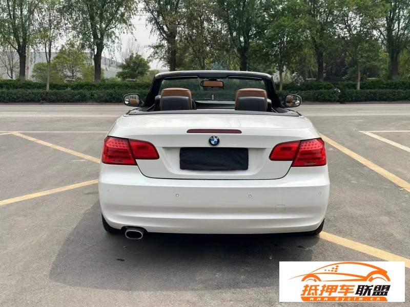  11年寶馬3系轎車 