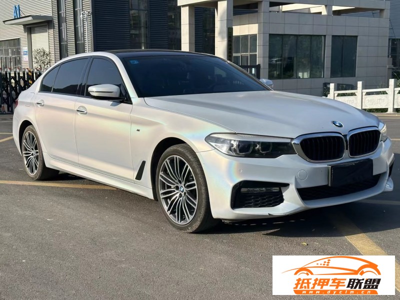  19年寶馬5系轎車 