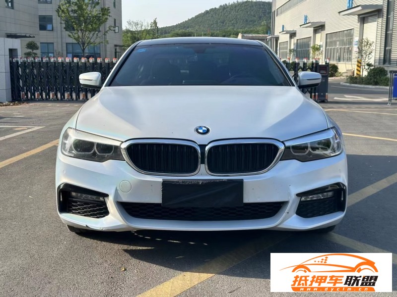  19年寶馬5系轎車 