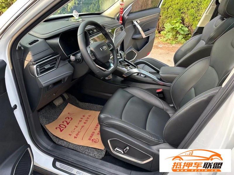 21年吉利博越轎車 