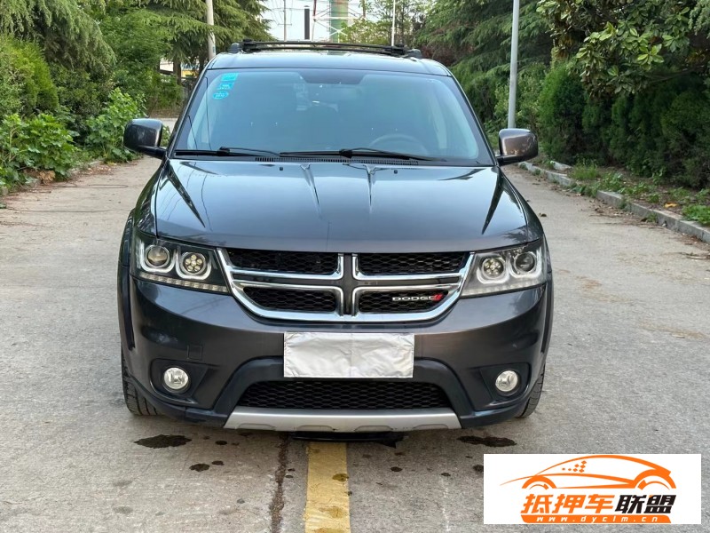  15年道奇酷威轎車 