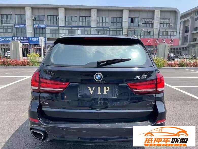  18年寶馬X5轎車 