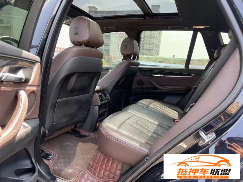  18年寶馬X5轎車 