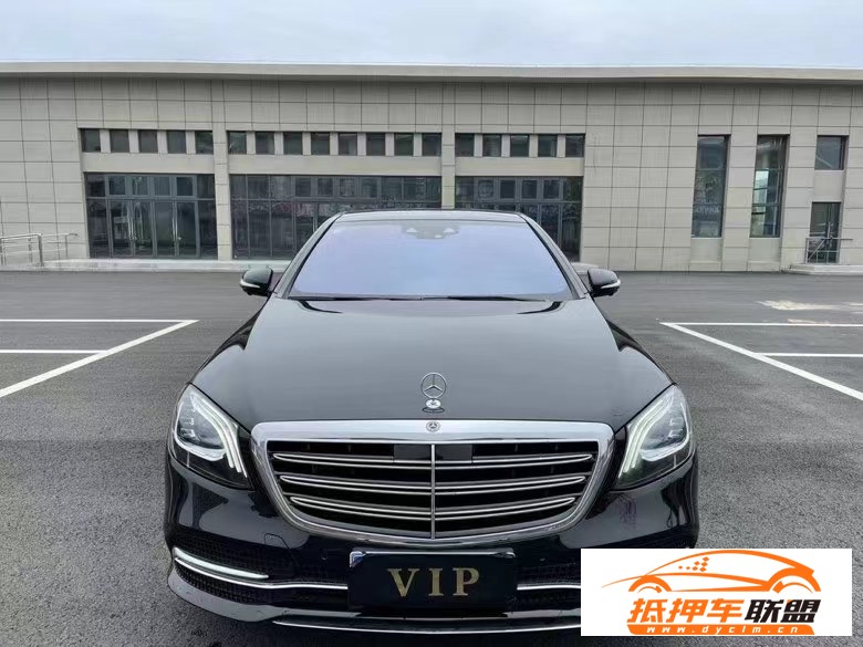  19年奔馳S轎車 