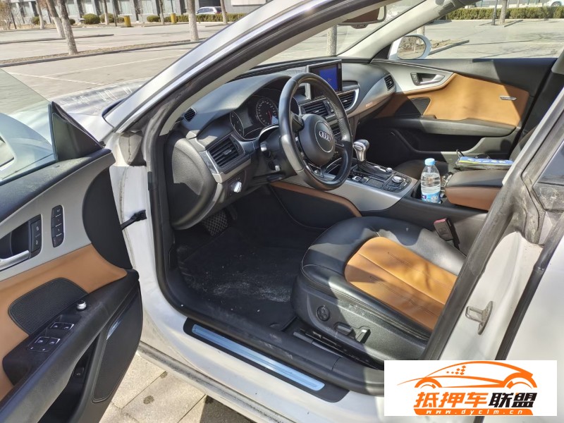  14年奧迪A7轎車 
