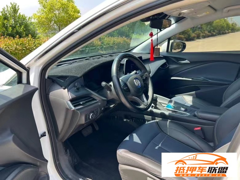  22年別克微藍(lán)轎車 