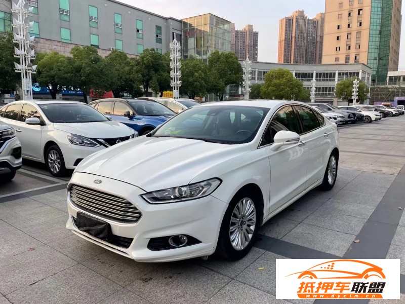  13年福特蒙迪歐轎車 