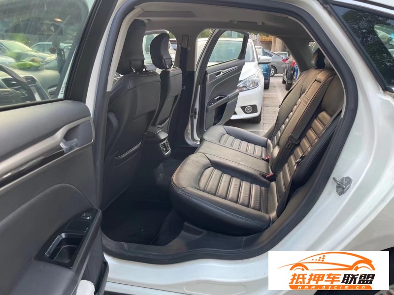  13年福特蒙迪歐轎車 