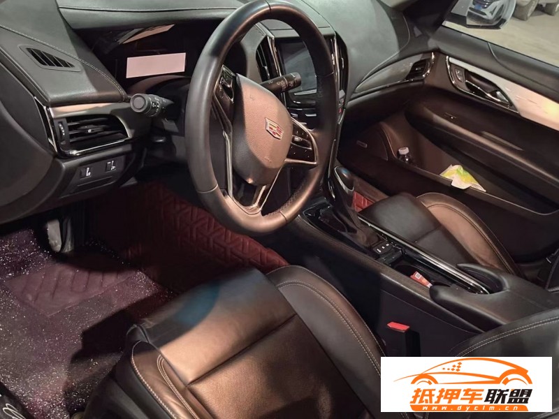  17年凱迪拉克ATS轎車 