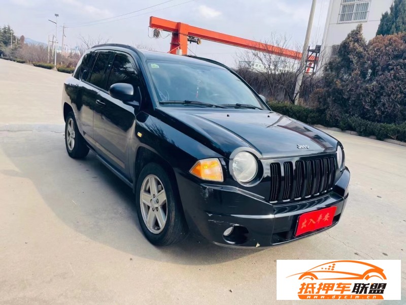  10年Jeep指南者轎車 