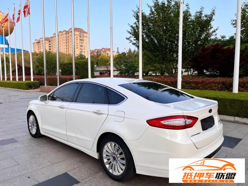  15年福特蒙迪歐轎車 