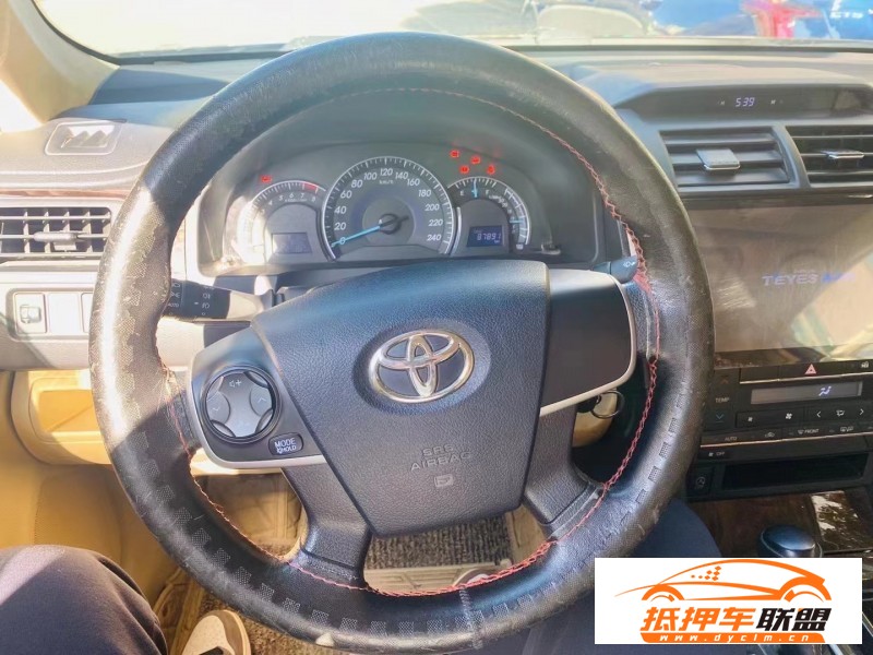  17年豐田凱美瑞轎車 