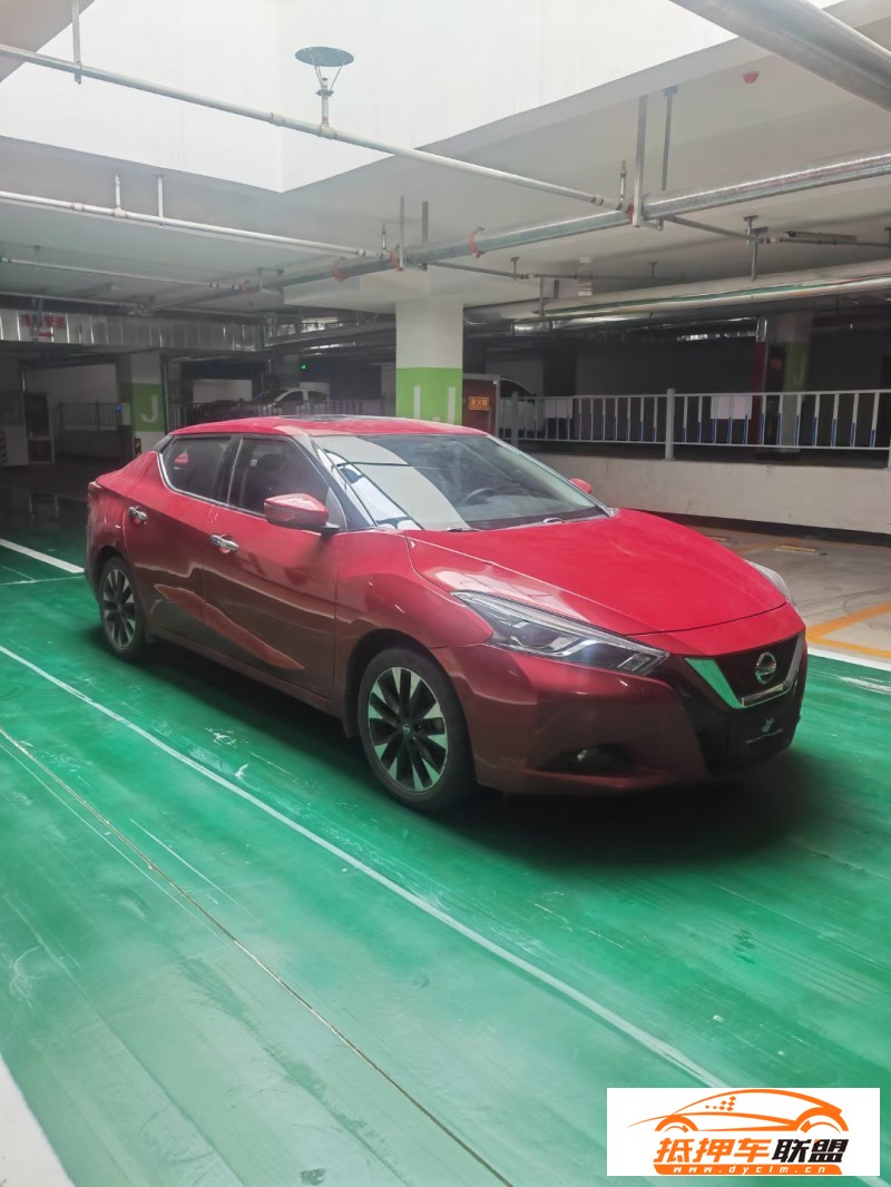  18年日產(chǎn)藍(lán)鳥轎車 