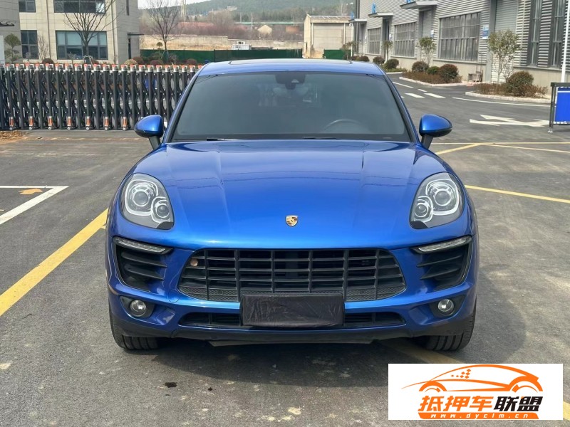  17年保時(shí)捷Macan邁凱轎車(chē) 