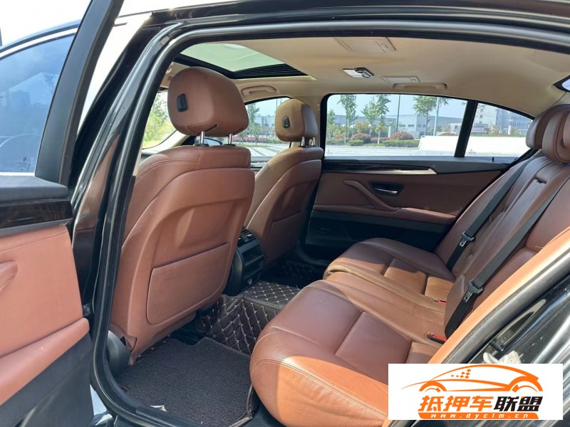  14年寶馬5系轎車(chē) 