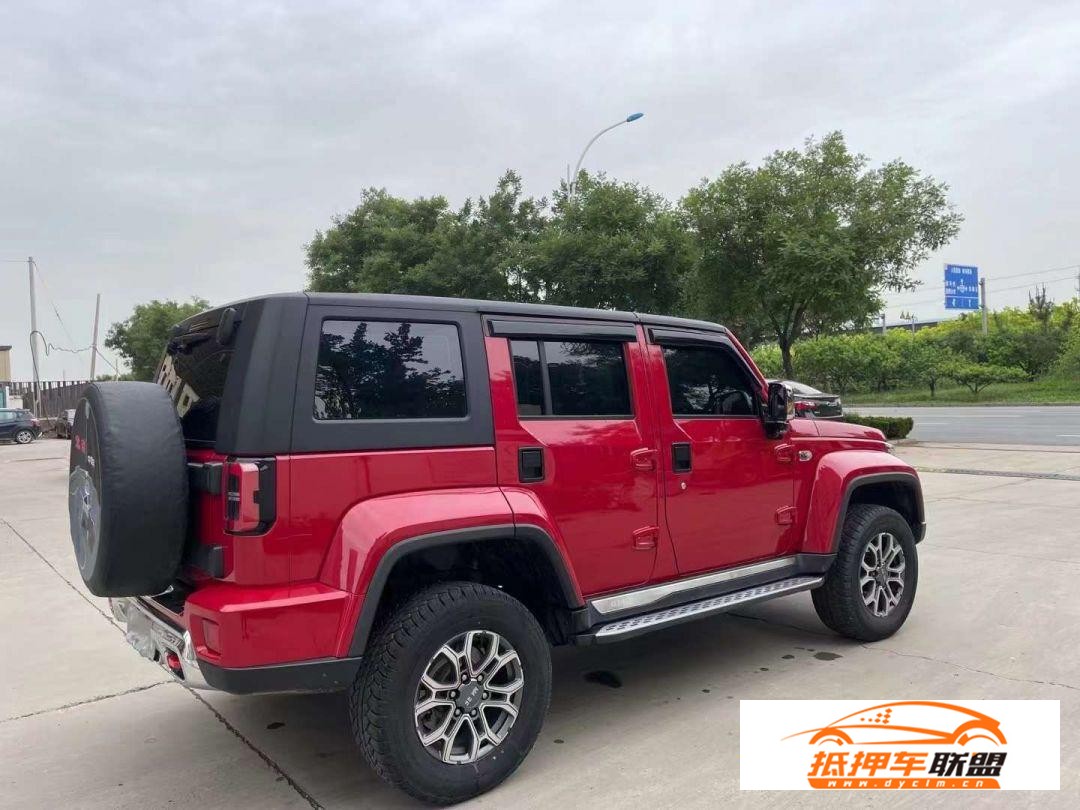 北京汽車 北京BJ40 2023款 北京BJ40 2.0T 自動四驅(qū)城市獵人版至尊型