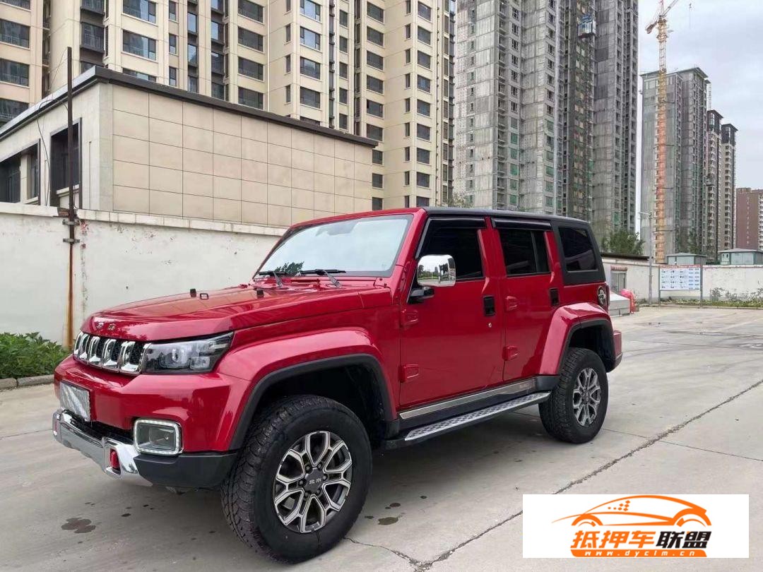 北京汽車 北京BJ40 2023款 北京BJ40 2.0T 自動四驅(qū)城市獵人版至尊型