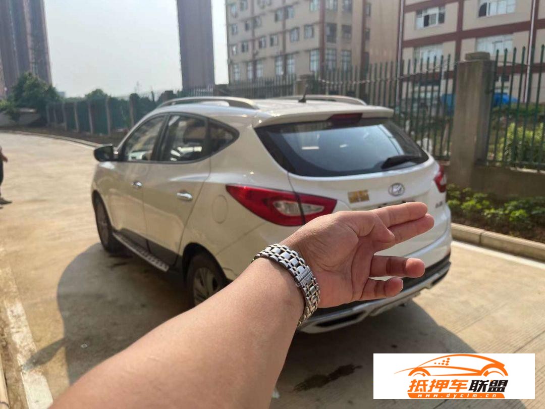 準(zhǔn)15年現(xiàn)代iX35  2.0L北京現(xiàn)代ix35