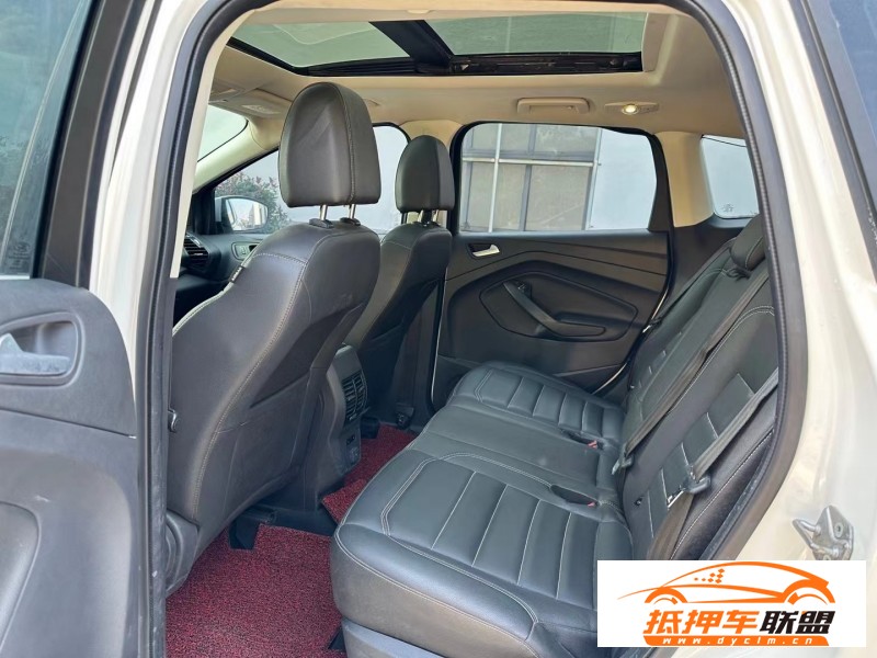  18年福特翼虎轎車 