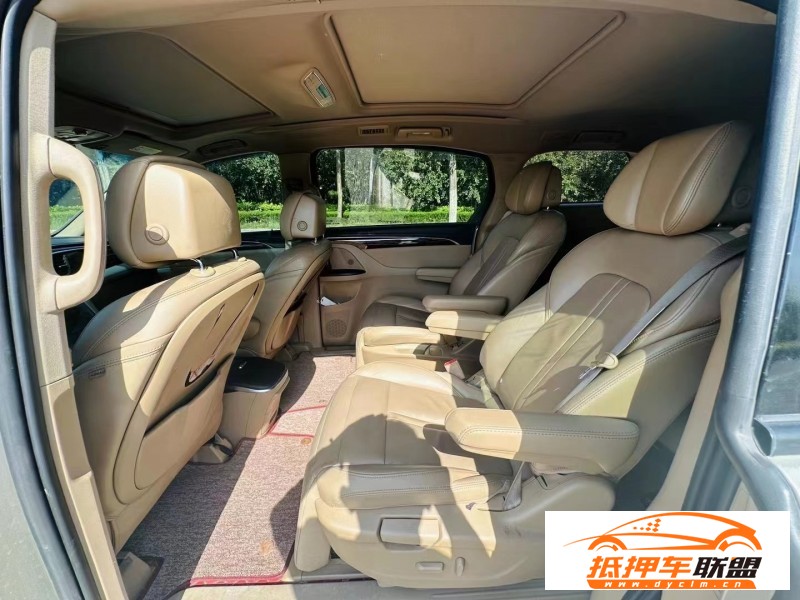  16年別克GL8SUV 