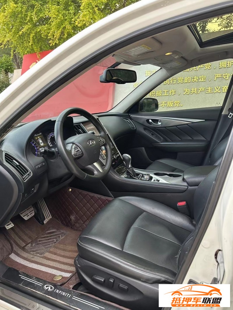  17年英菲尼迪Q50L轎車 