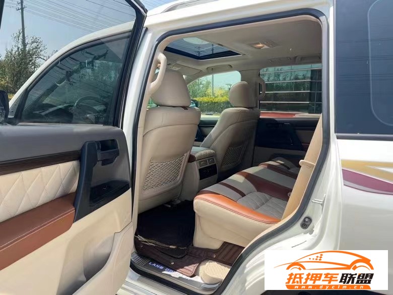  20年豐田蘭德酷路澤SUV 