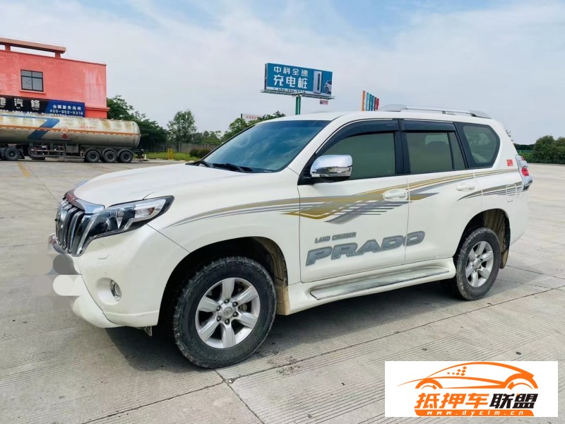  15年豐田普拉多轎車 
