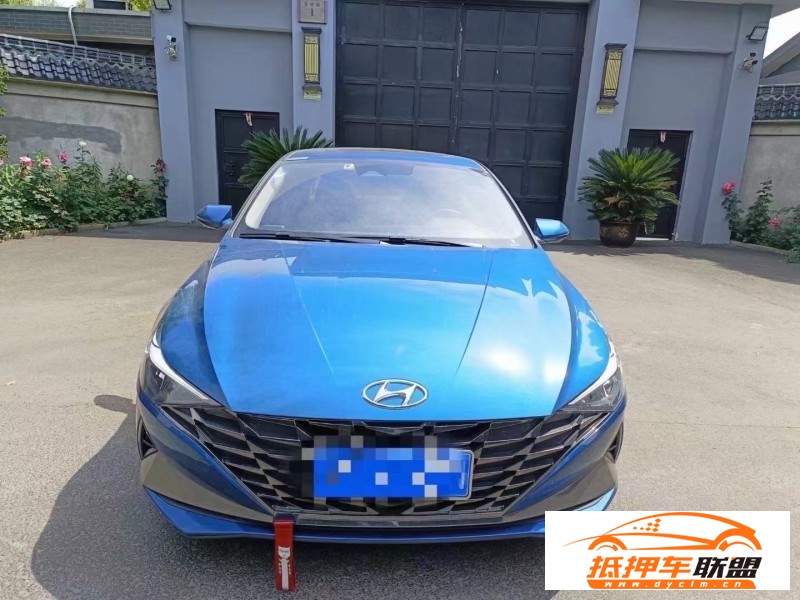  22年現代伊蘭特轎車 
