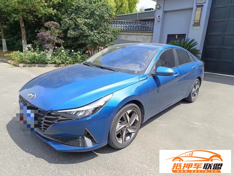  22年現代伊蘭特轎車 